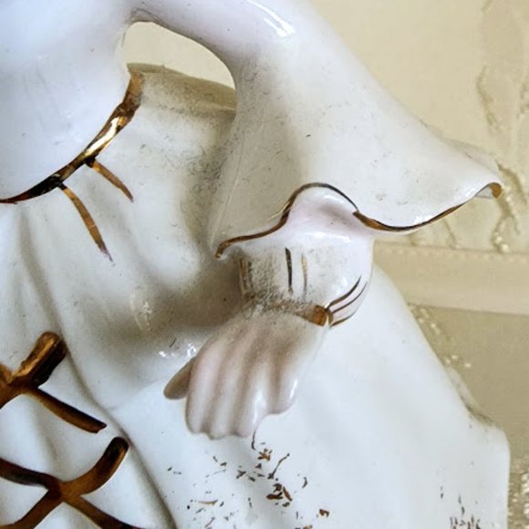 Vintage Lady Elizabeth A2628 - Picture 5 of 6